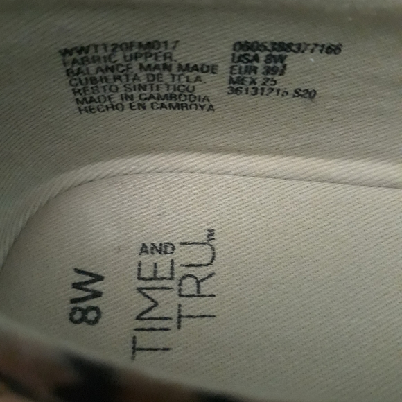 NWT Time and True Women's slip-ons - Picture 4 of 4